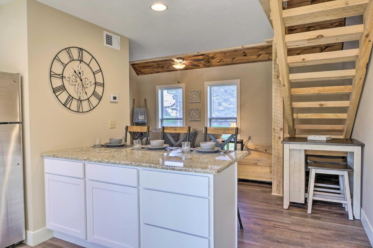 The Cozy Cottage With Lake Taneycomo Access! Брэнсон Экстерьер фото
