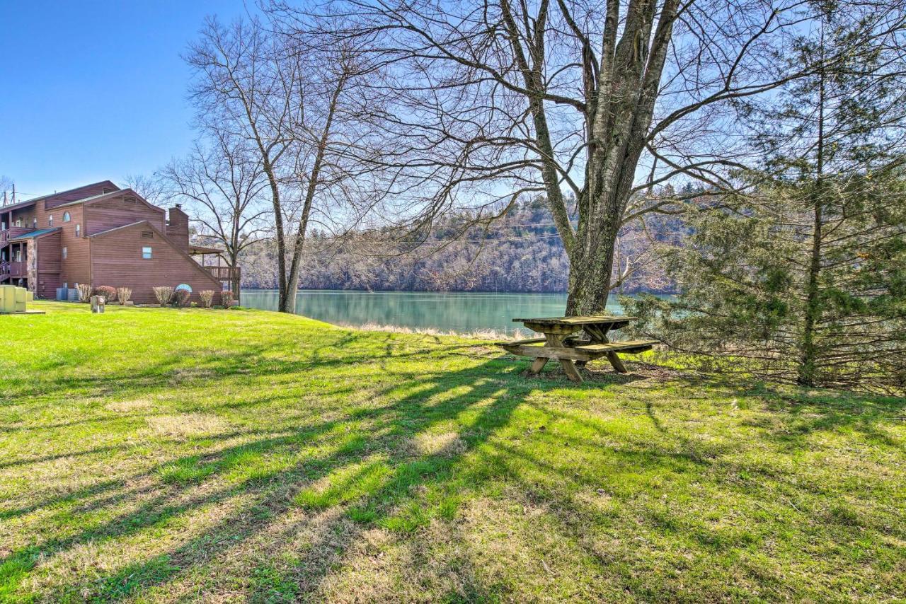 The Cozy Cottage With Lake Taneycomo Access! Брэнсон Экстерьер фото